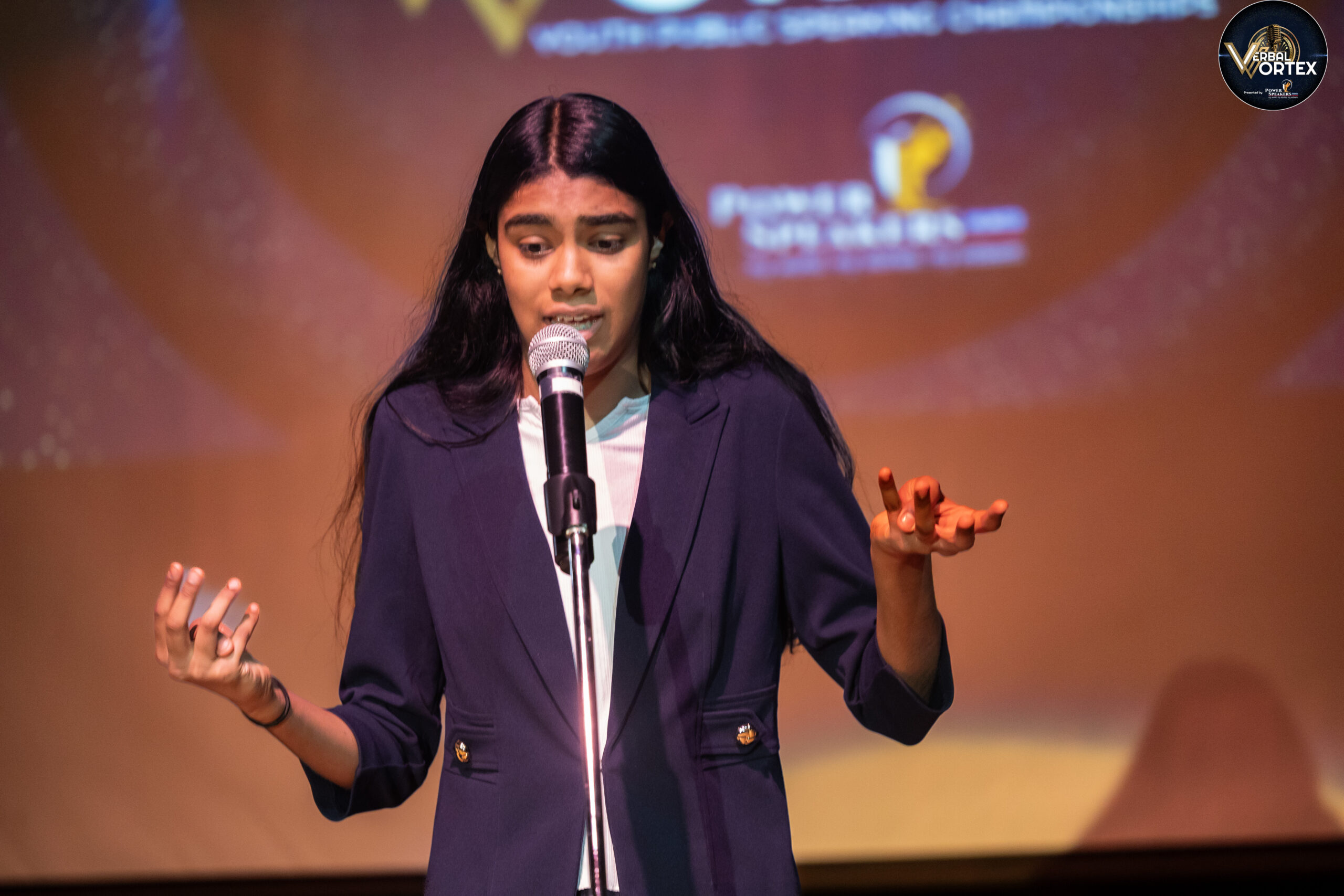 Copy of Copy of 273_AR6_7818